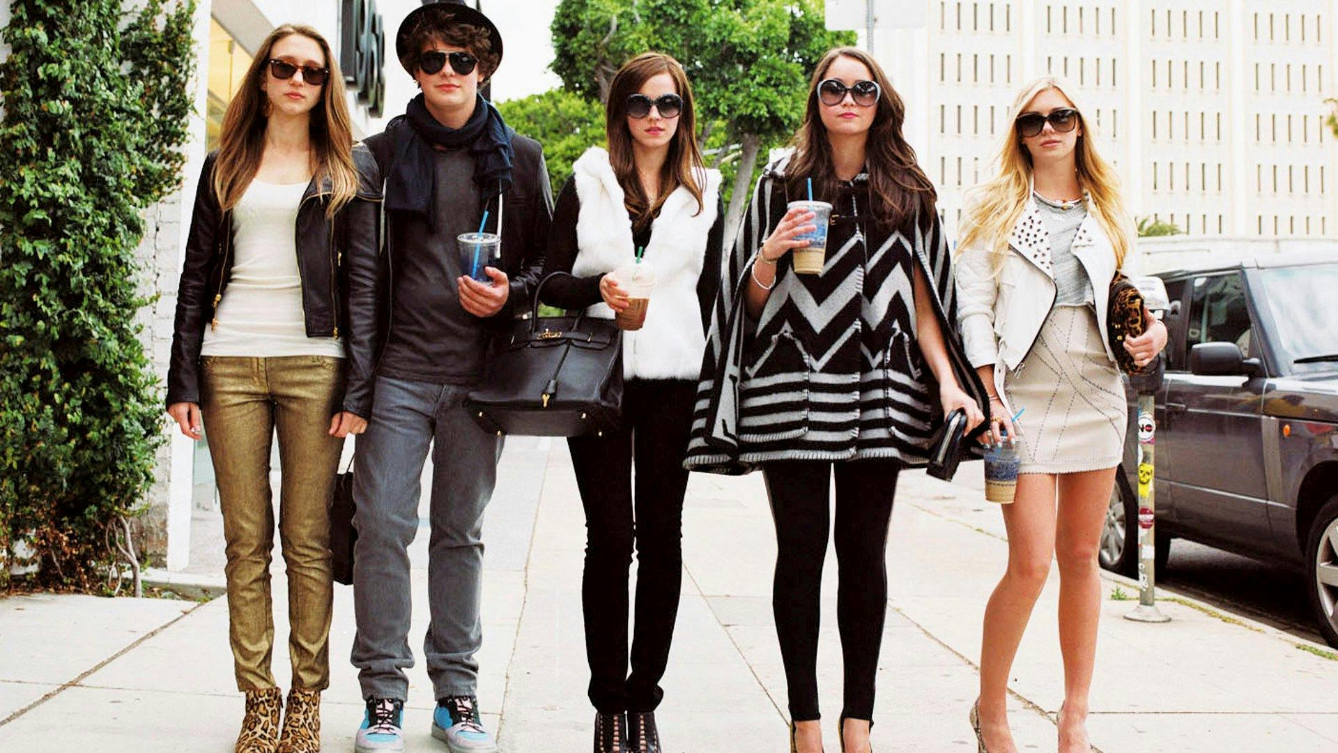 Review: 'The Bling Ring' Offers a Fishbowl View of Celebrity, But Flails  Without Proper Focus (2013/06/14)- Tickets to Movies in Theaters, Broadway  Shows, London Theatre & More | Hollywood.com
